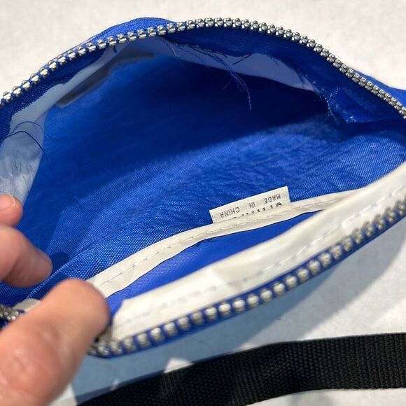 Vtg Gitano Sport Collection Belly Bag 80s 90s Fanny Waist Pack Blue Large Zip Po - Picture 6 of 6